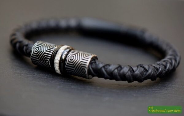 Leather bracelet with visible cremation ashes in stainless steel bead