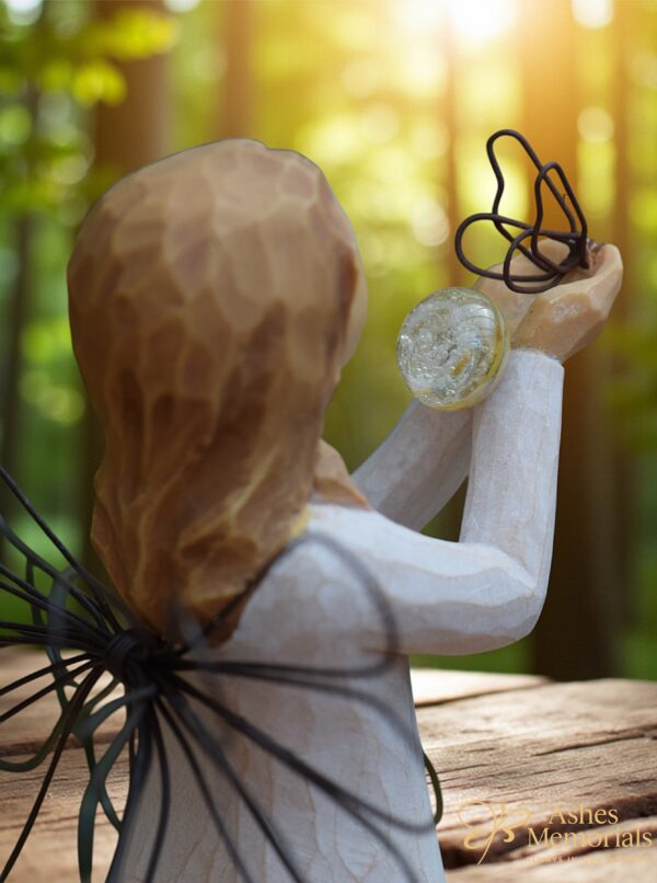 WTU8030 | Willow Tree Angel of Freedom - Image 5