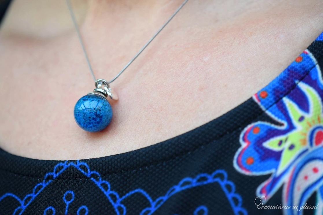 DSH4006 | Ladies pendant with cremation ashes or hair - Image 4