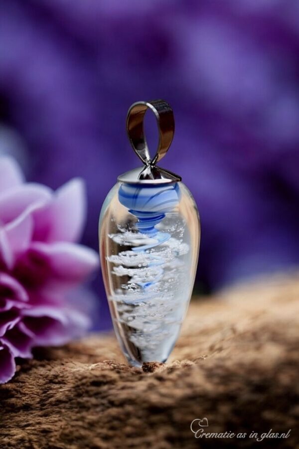Memorial teardrop pendant with spiral ashes in clear