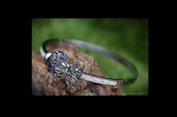 DSA3006 | Women’s memorial bracelet with cremation ashes - Image 5