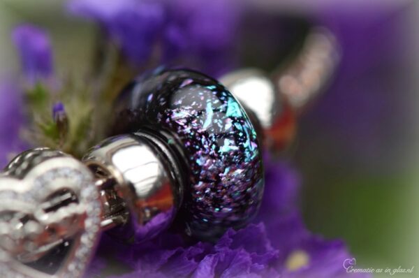 DSA3011 | Women’s memorial bracelet with cremation ashes - Image 5