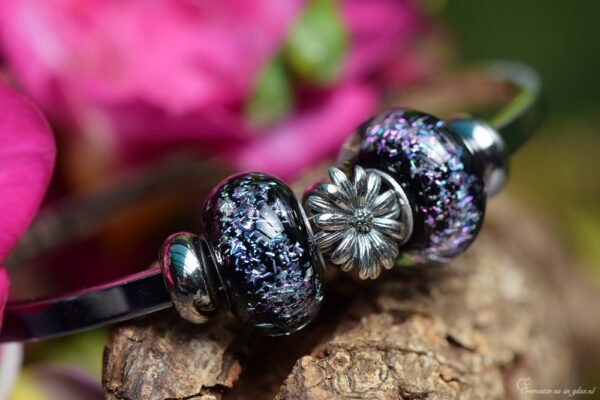 GDDVS7001 | Women's Memorial Jewelry – Multiple Ashes or Hair Integrations - Image 4