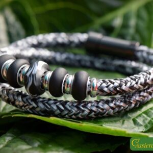 Men’s memorial bracelet with black-and-white braided sailrope band