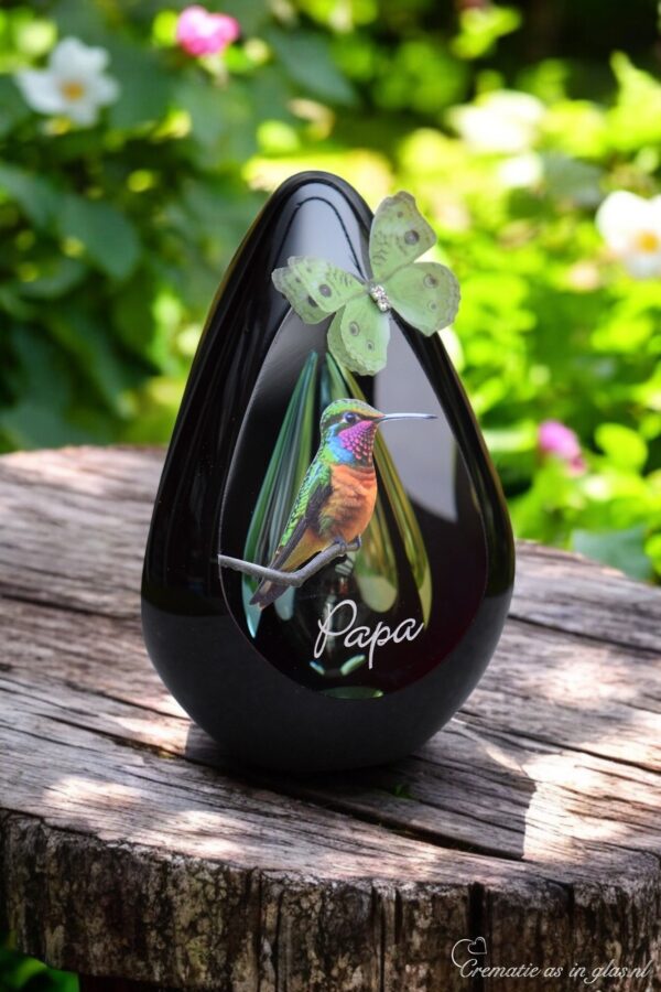 Design urn with green ash chamber