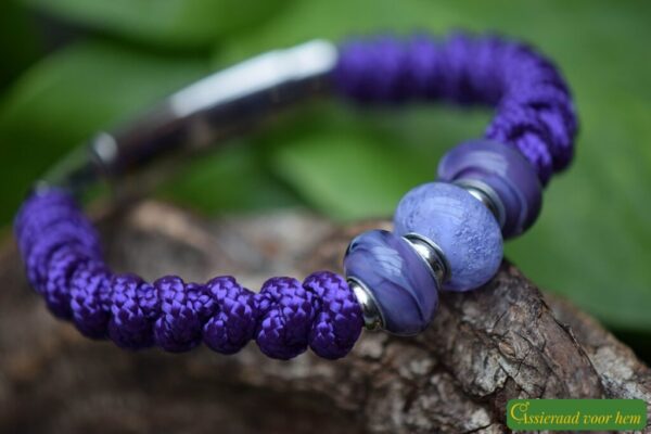 Knotted men’s bracelet with purple sail rope and three handcrafted purple glass beads