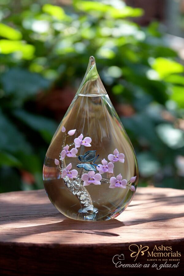 Glass urn large model with transparent stem and branches