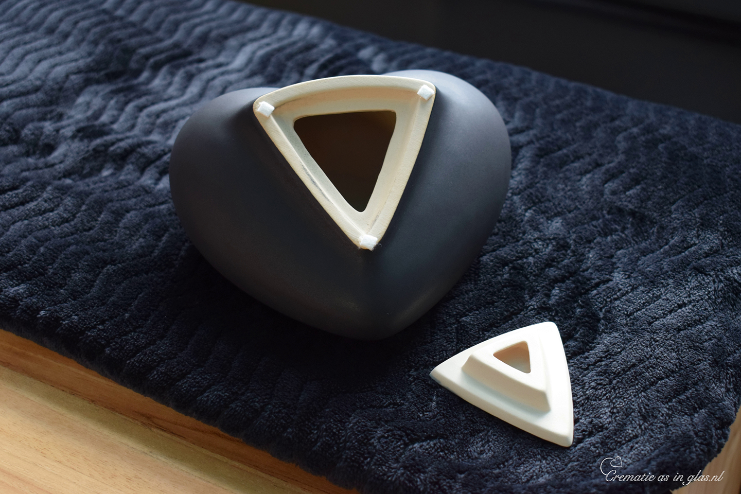 KU6006 | Urns Ceramics medium - Image 3