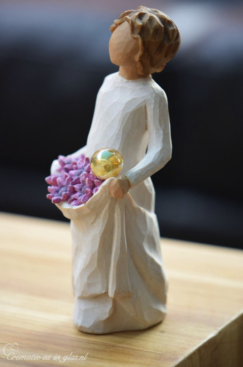 WTU8007 | Willow Tree Simple Joys with mini urn - Image 5