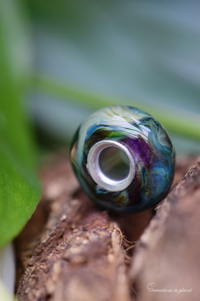 cremation ashes green glass bead