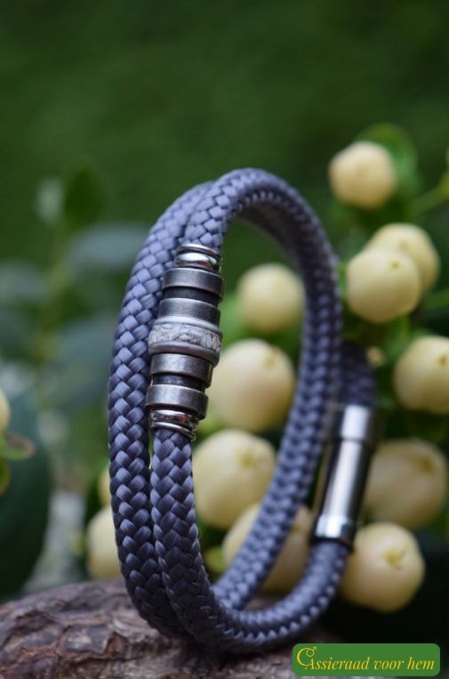 Double-wrapped grey sailrope men’s bracelet with stainless-steel bead containing ashes.