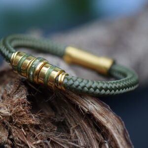 Olive green men’s bracelet with ashes in central gold stainless-steel bead.
